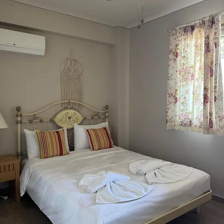 Holiday home Lavender House 1 - *